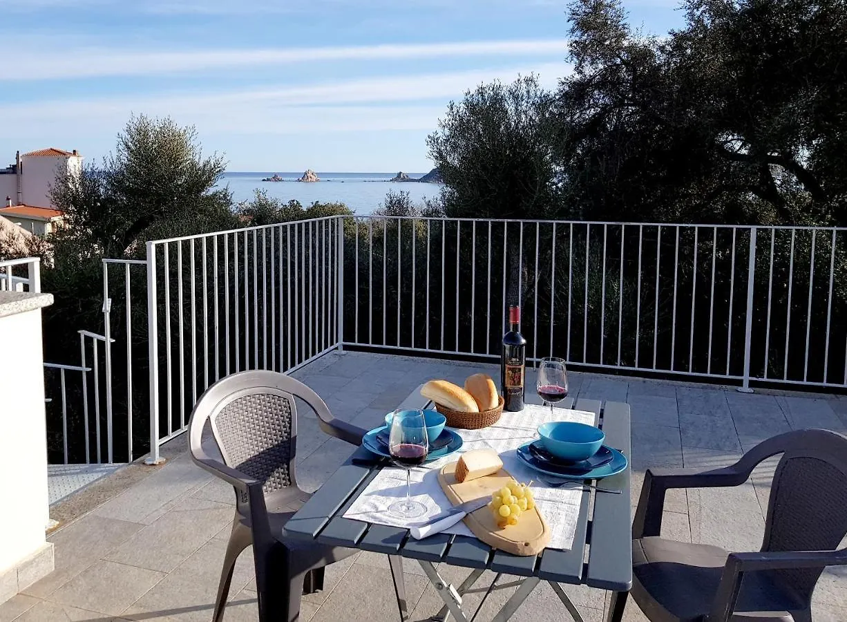 산타마리아나바레제 Casa Olivastro Vista Mare 아파트 이탈리아